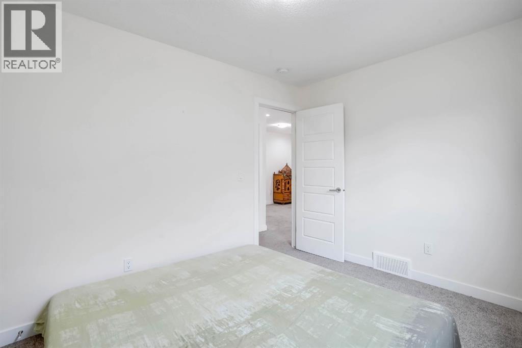 Single Family House for Sale in  Nolanhurst Crescent NW Nolan Hill Calgary 