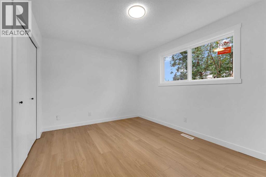 Single Family House Bungalow for Sale in  Rundlecairn Road NE Rundle Calgary 