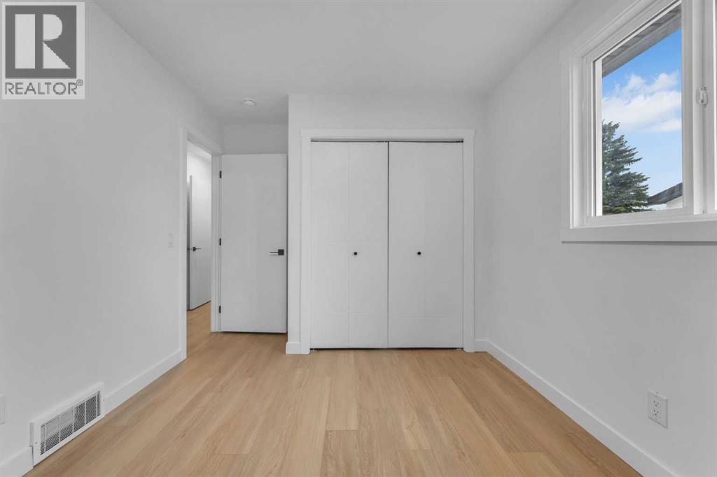 Single Family House Bungalow for Sale in  Rundlecairn Road NE Rundle Calgary 
