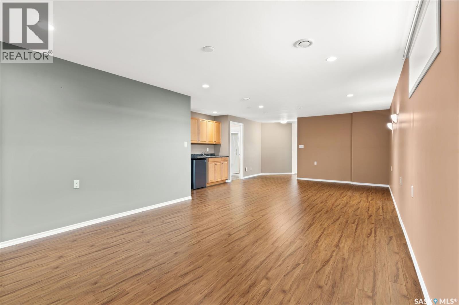 Single Family House Bungalow for Sale in   Windsor Park ROAD Regina 