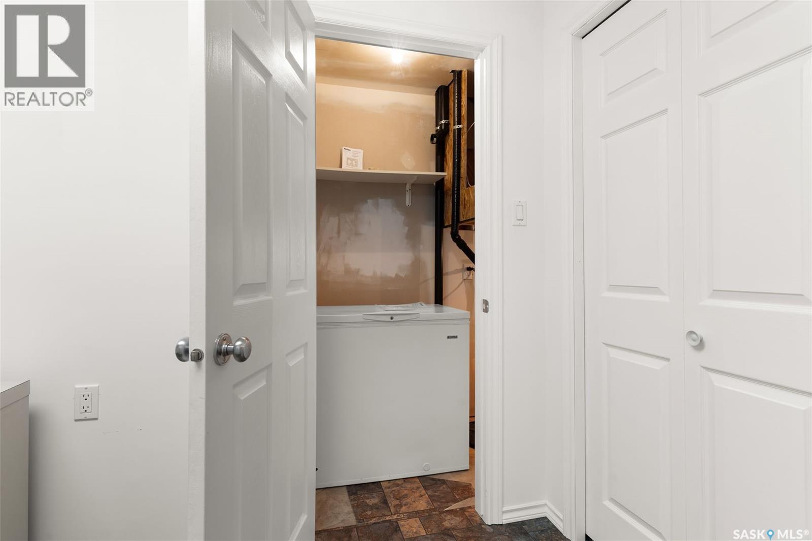 Single Family House Bungalow for Sale in   Windsor Park ROAD Regina 