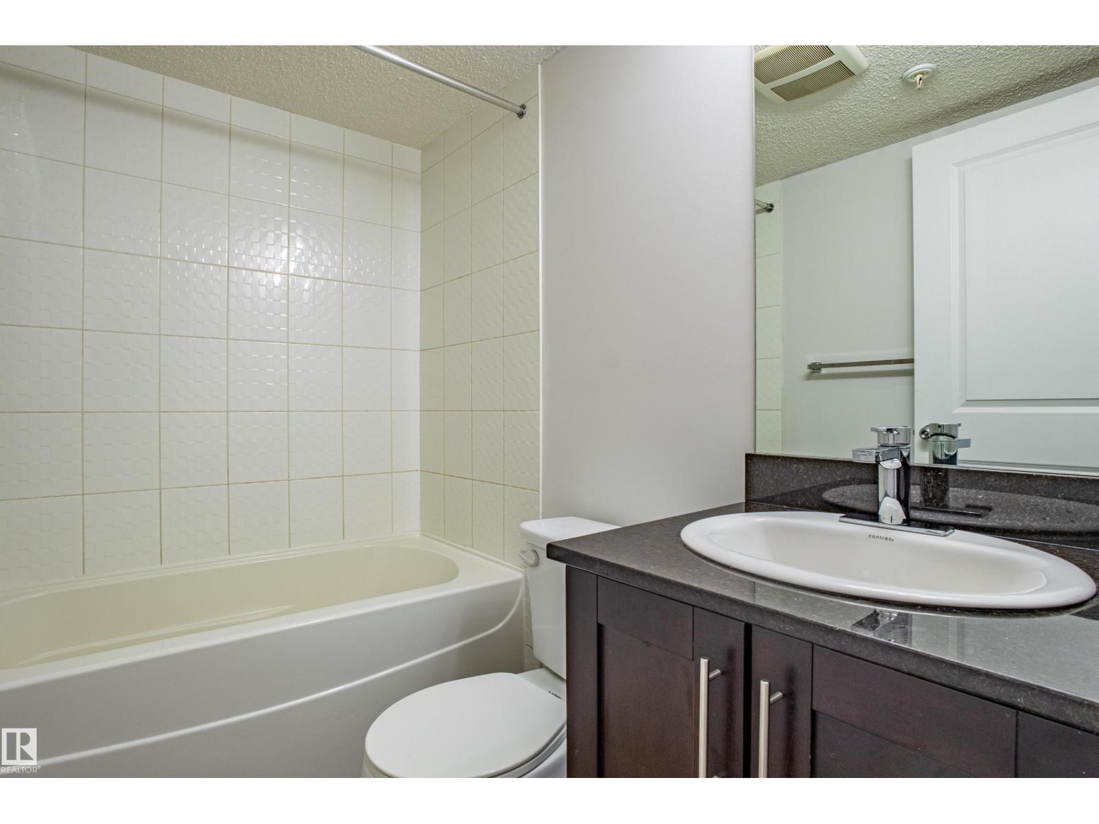 Photo 11 of 108 5810 Mullen Pl Nw, Edmonton AB