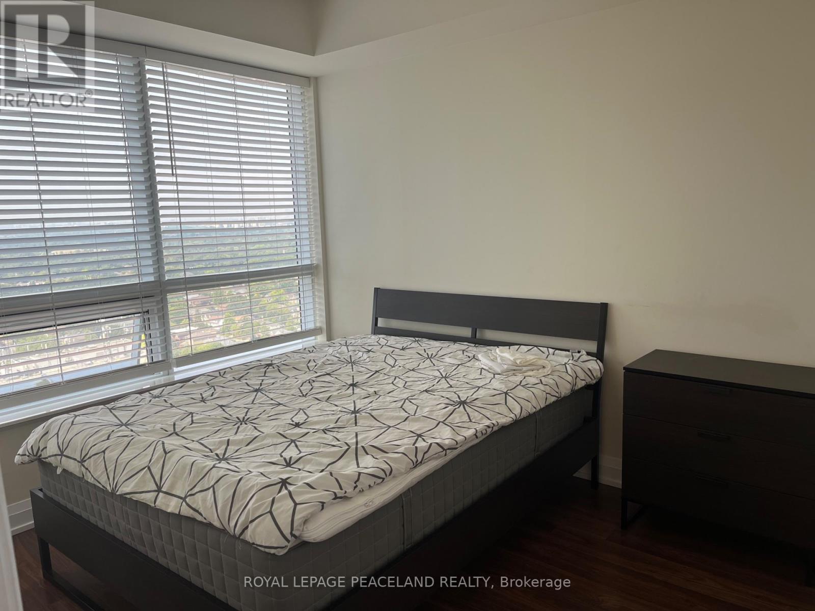 Photo 8 of 2519 5 Sheppard Avenue, Toronto ON