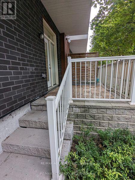 Photo 4 of 35 1363 Neilson Road, Toronto ON