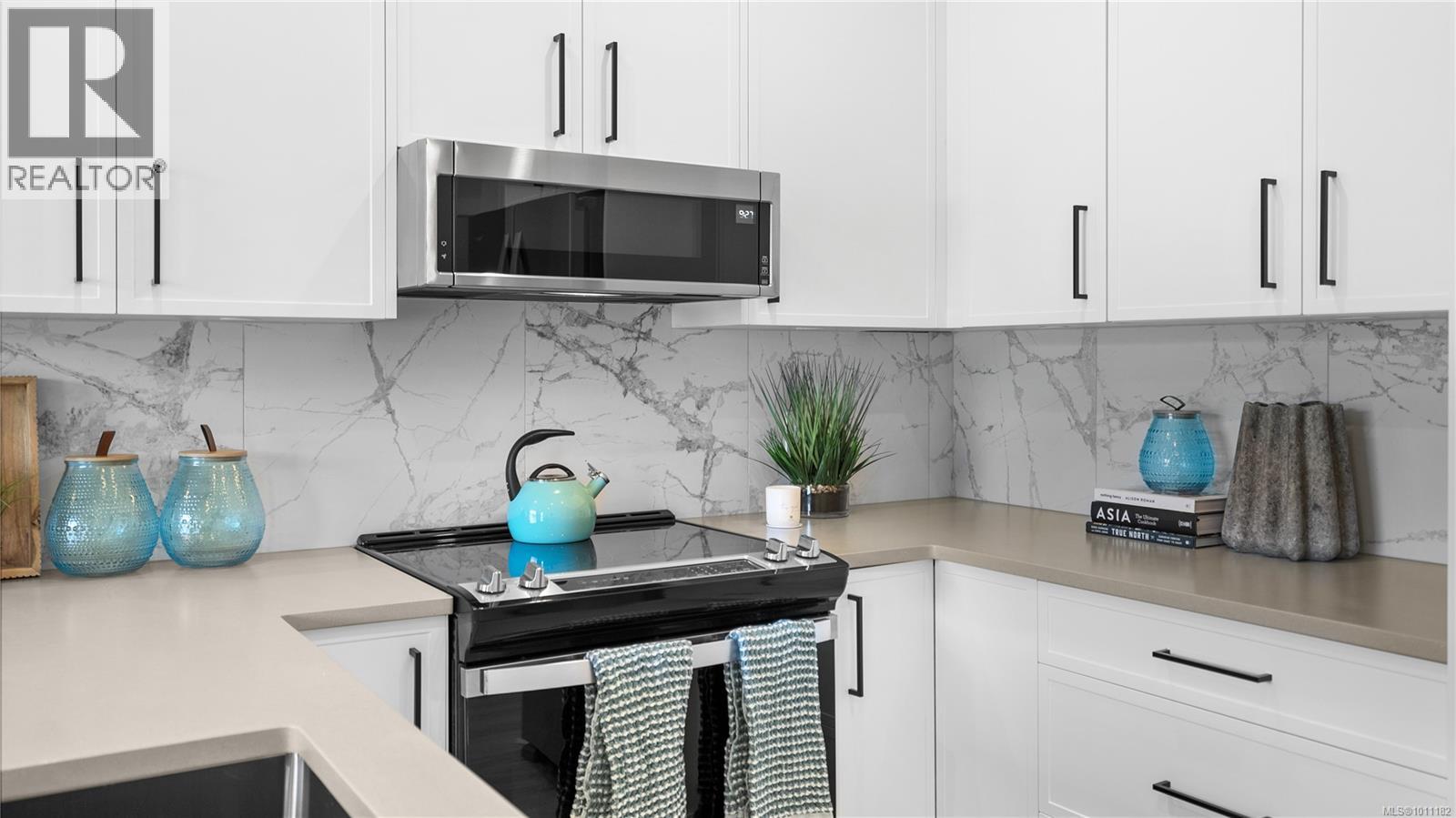 502 1371 Goldstream Ave, Langford