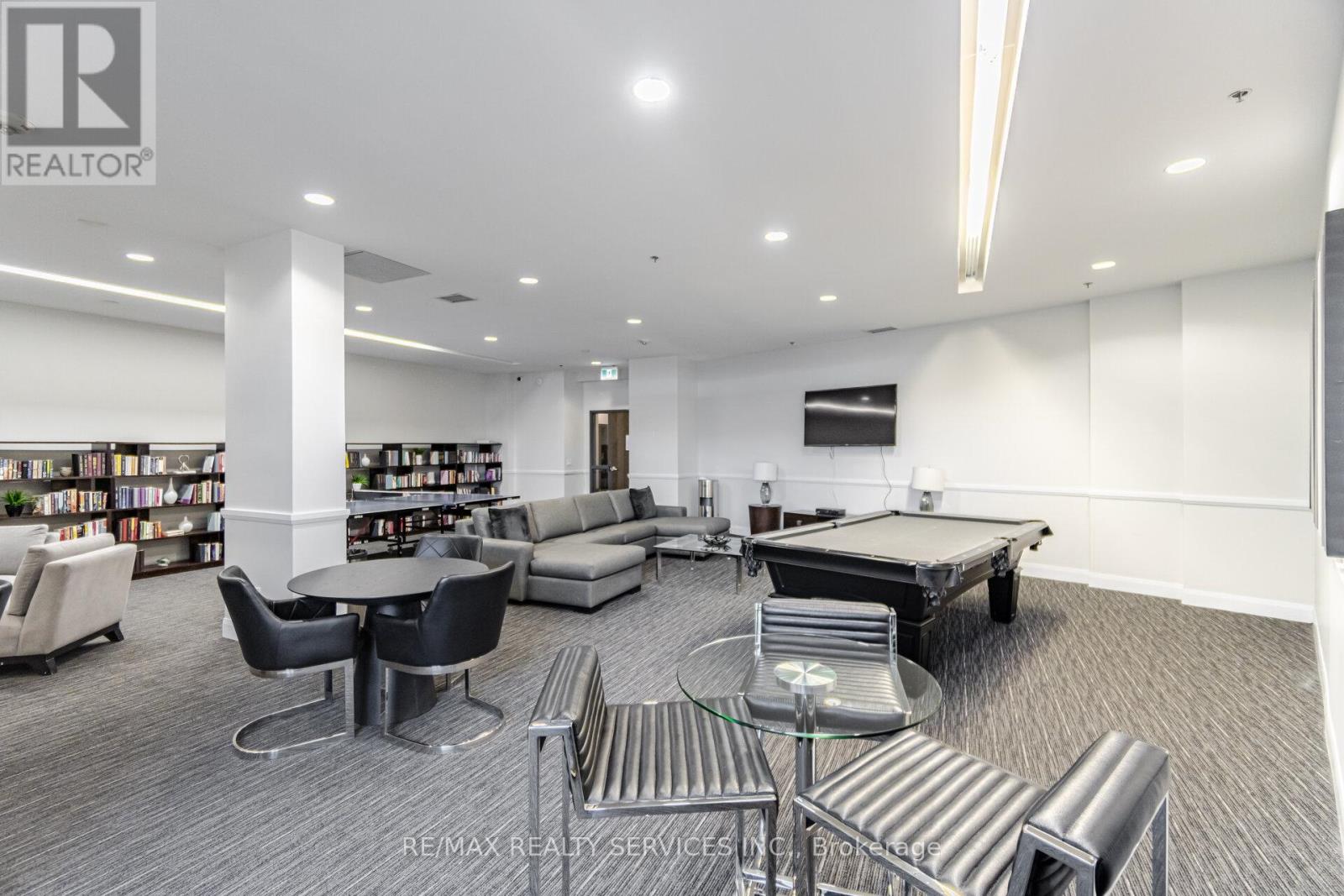 Photo 19 of 2902 2900 Highway 7 Road, Vaughan ON