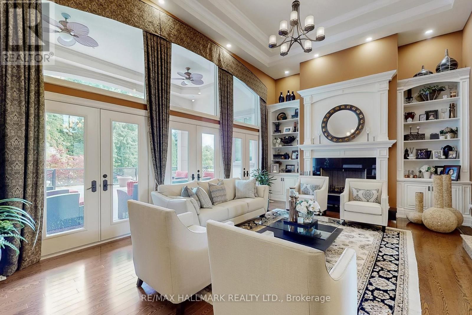 Photo 30 of 63 Grayfield Drive, Whitchurchstouffville ON