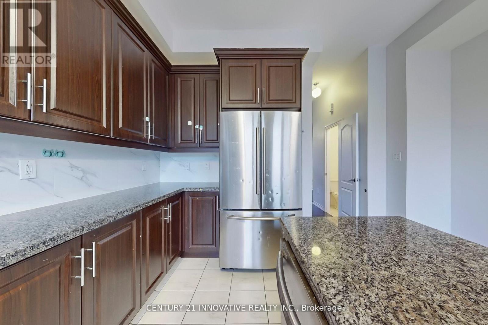 Photo 25 of 10 Hyderabad Lane, Markham ON