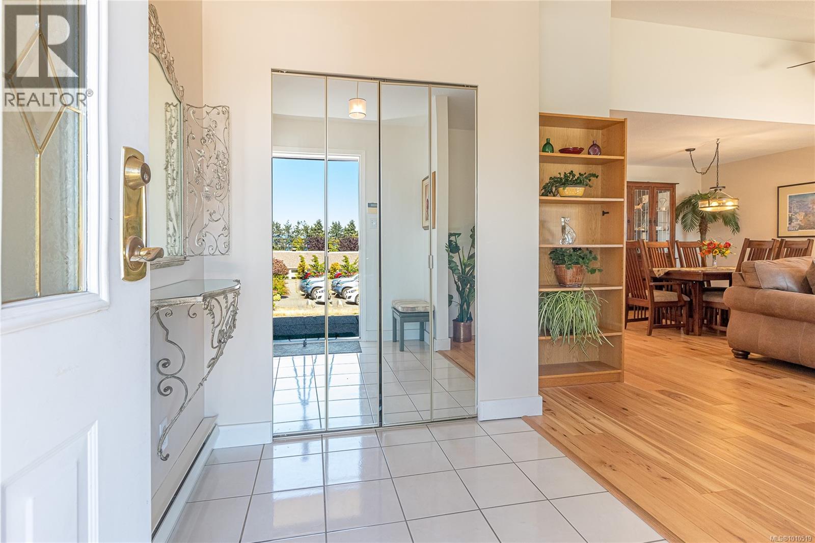Photo 8 of 14 100 Abbey Lane, Parksville BC