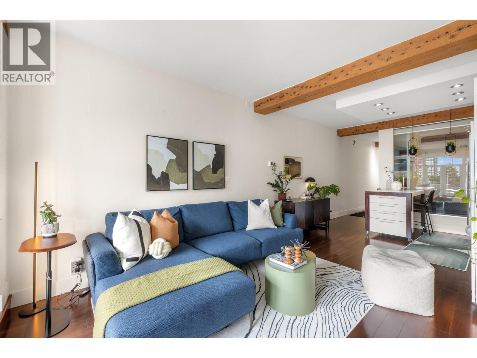 Photo 11 of 408 1275 Hamilton Street, Vancouver BC