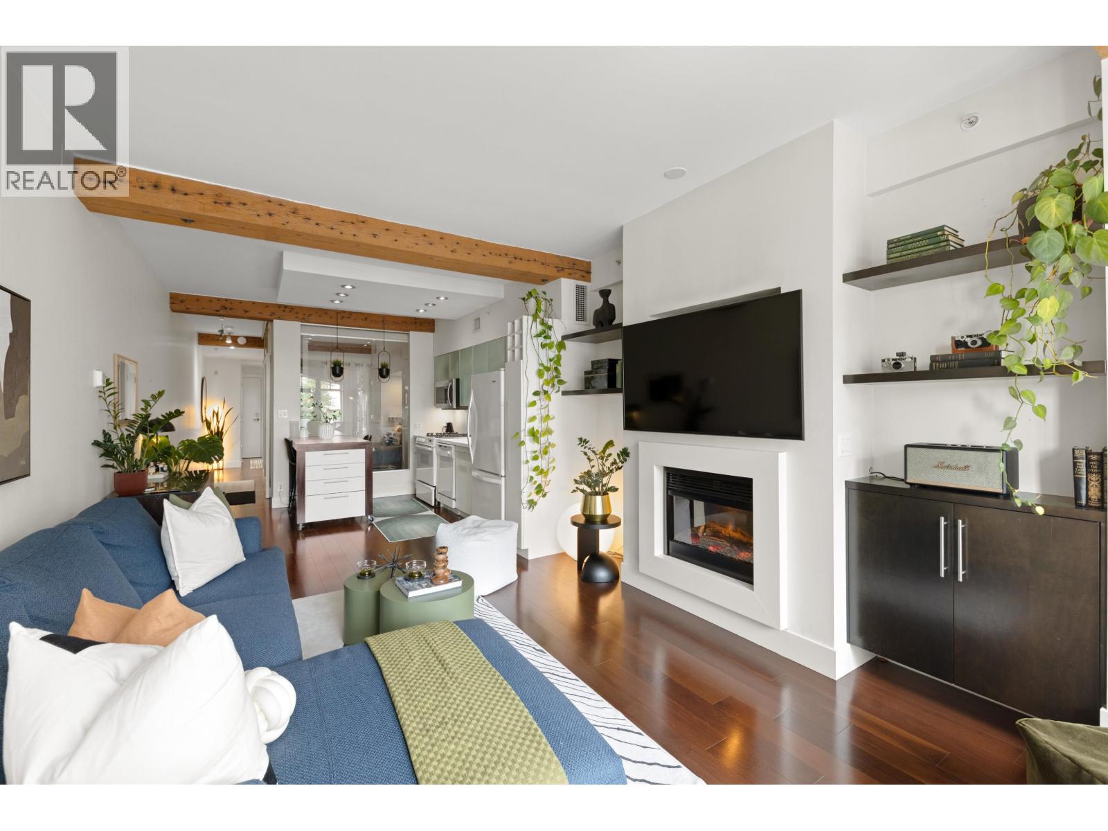 Photo 12 of 408 1275 Hamilton Street, Vancouver BC