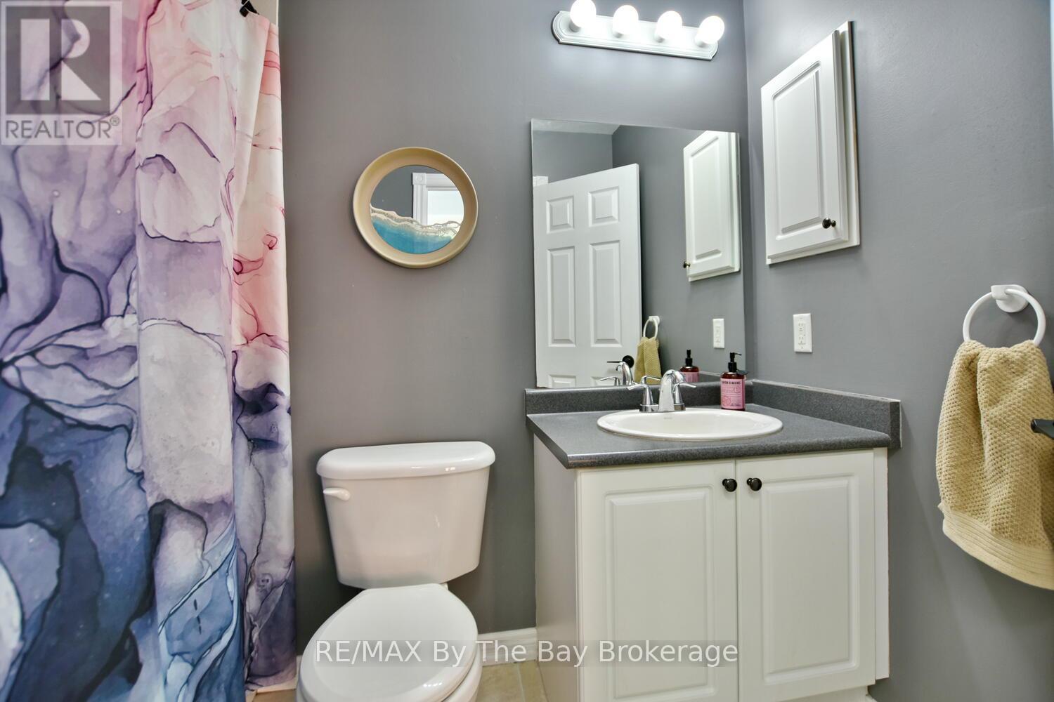 Photo 20 of 424 Ramblewood Drive, Wasaga Beach ON