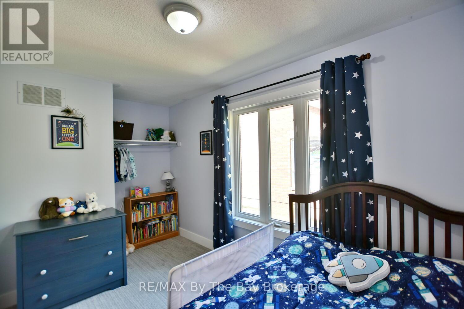 Photo 24 of 424 Ramblewood Drive, Wasaga Beach ON