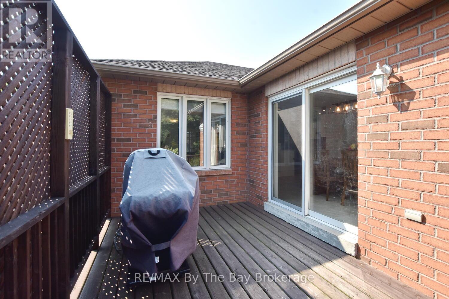 Photo 40 of 424 Ramblewood Drive, Wasaga Beach ON