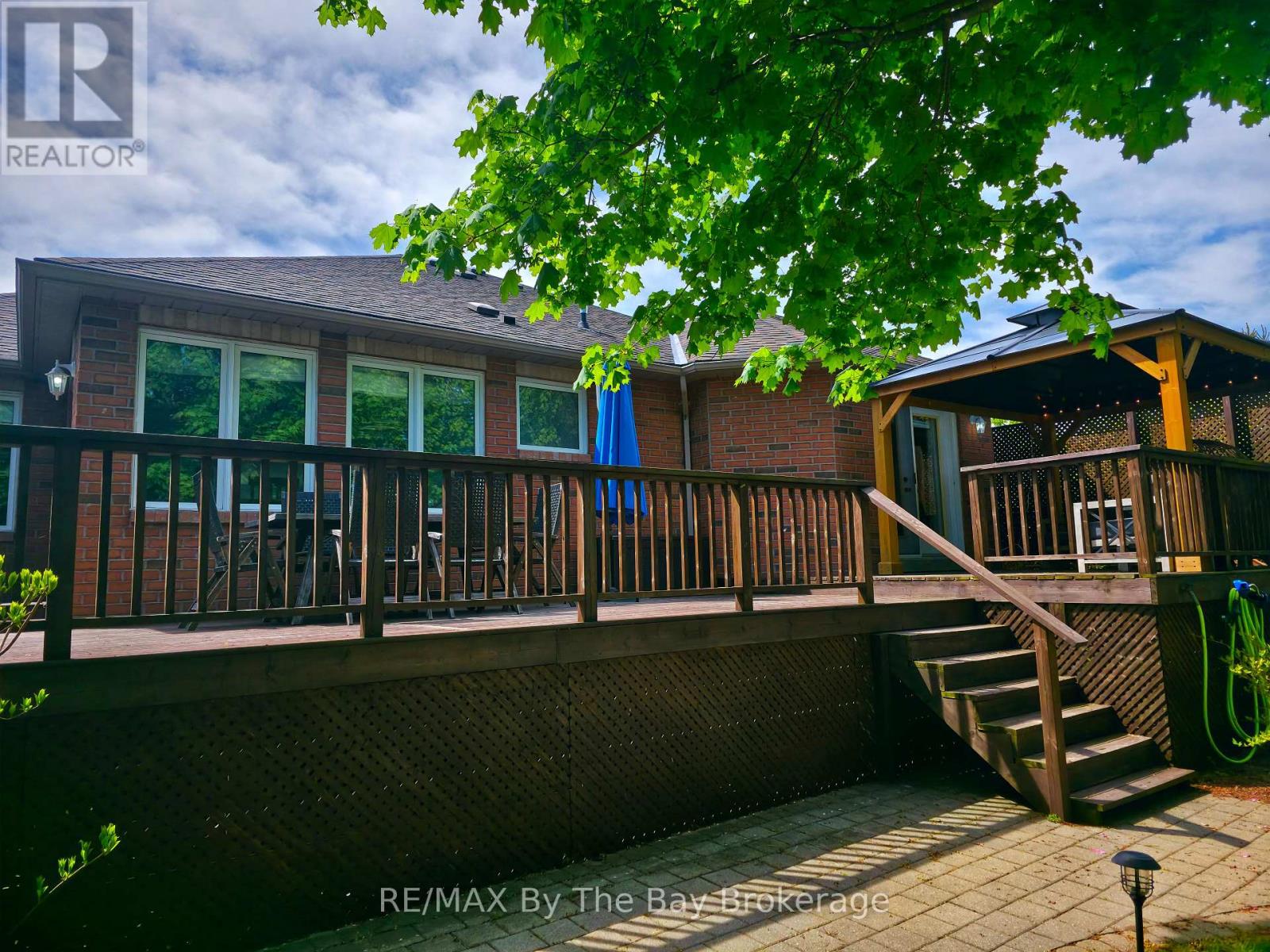 Photo 6 of 424 Ramblewood Drive, Wasaga Beach ON