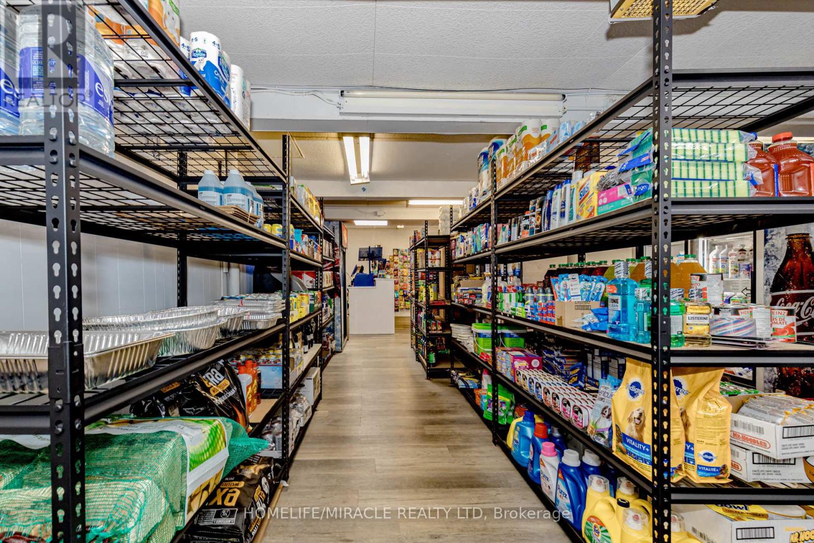 Photo 13 of 136 Cooper Street, Cambridge ON