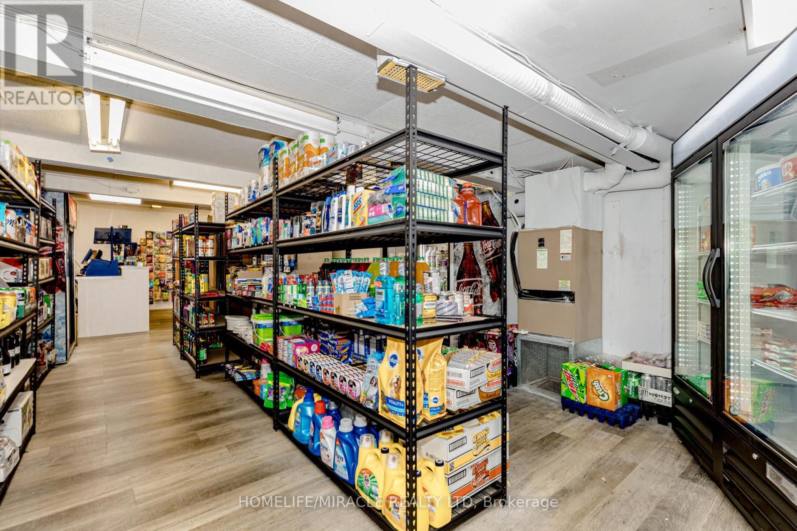 Photo 20 of 136 Cooper Street, Cambridge ON