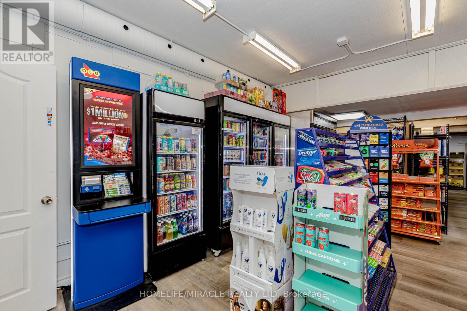 Photo 15 of 136 Cooper Street, Cambridge ON