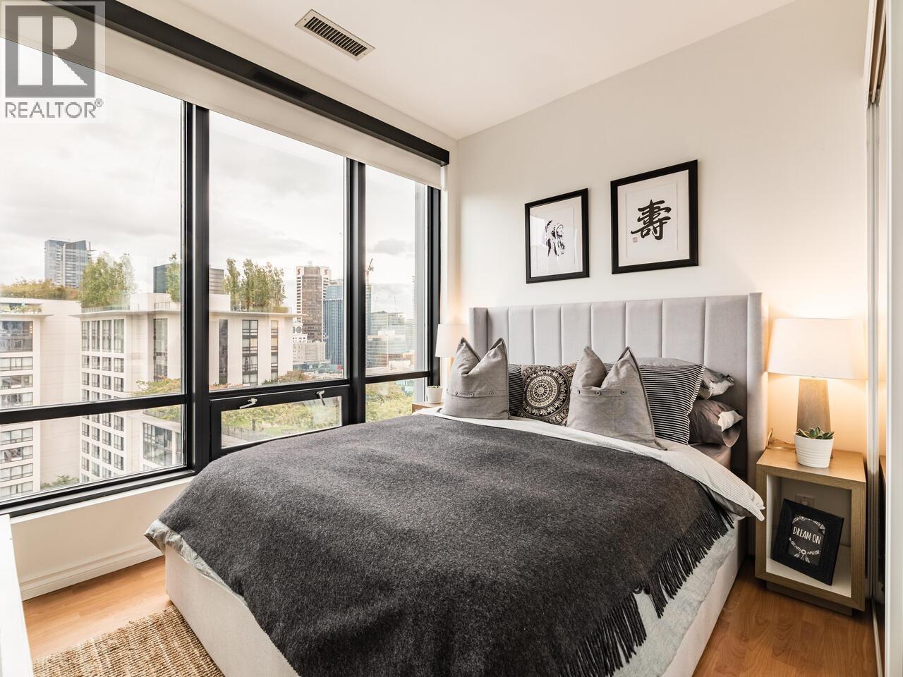 Photo 19 of 1610 989 Nelson Street, Vancouver BC