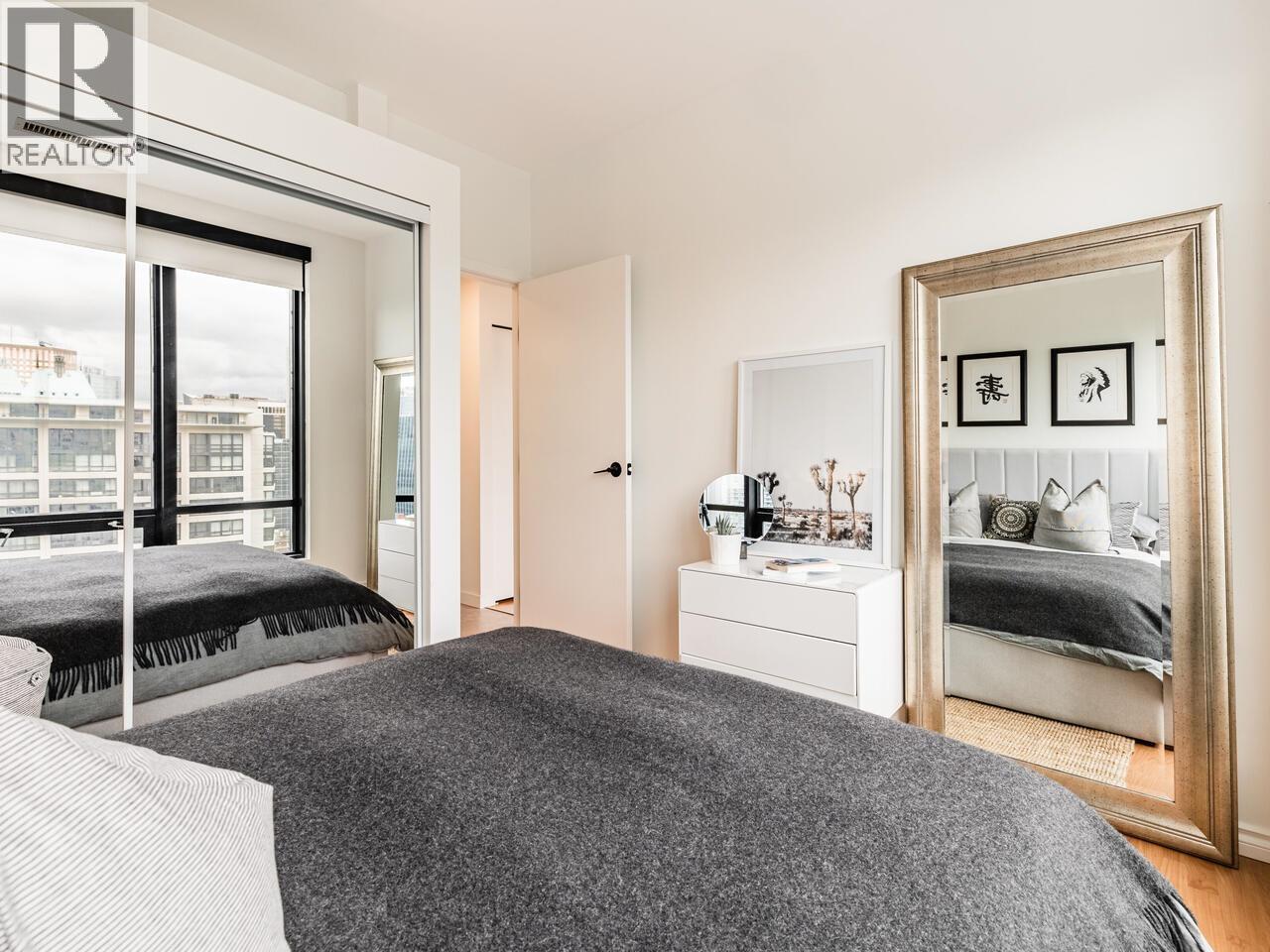 Photo 22 of 1610 989 Nelson Street, Vancouver BC