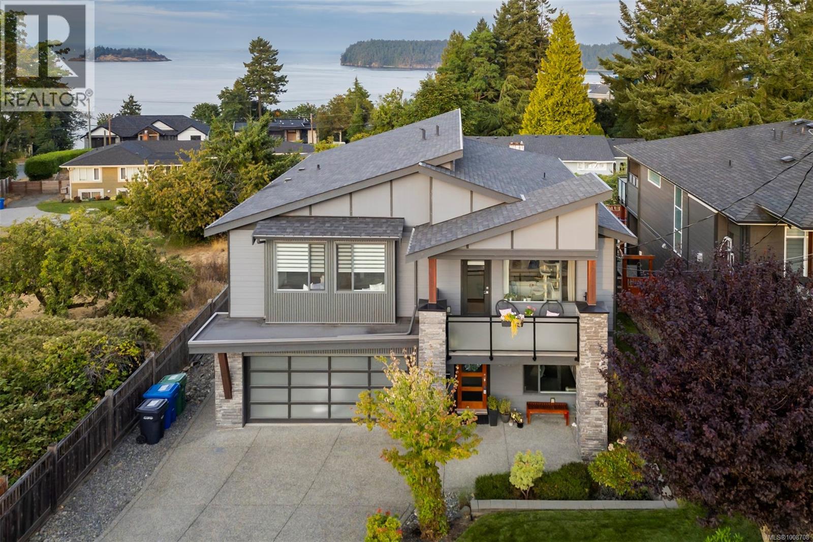 Photo 11 of 2498 Lynburn Cres, Nanaimo BC