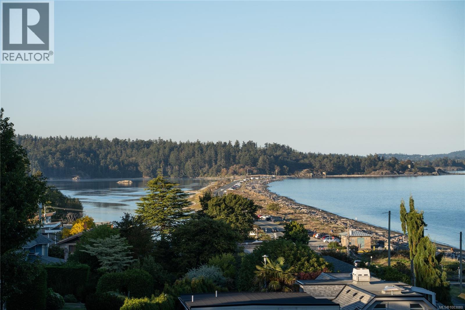 Photo 24 of 3507 Aloha Ave, Colwood BC