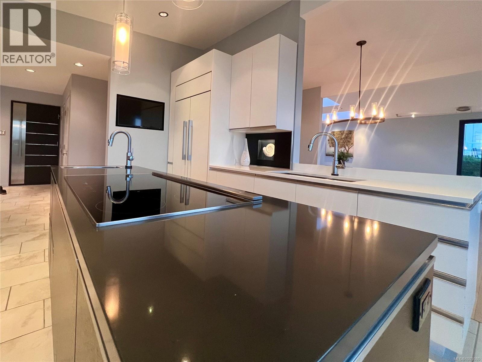 Photo 68 of 3507 Aloha Ave, Colwood BC