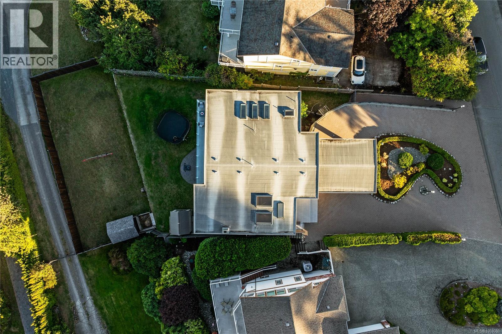 Photo 42 of 3507 Aloha Ave, Colwood BC