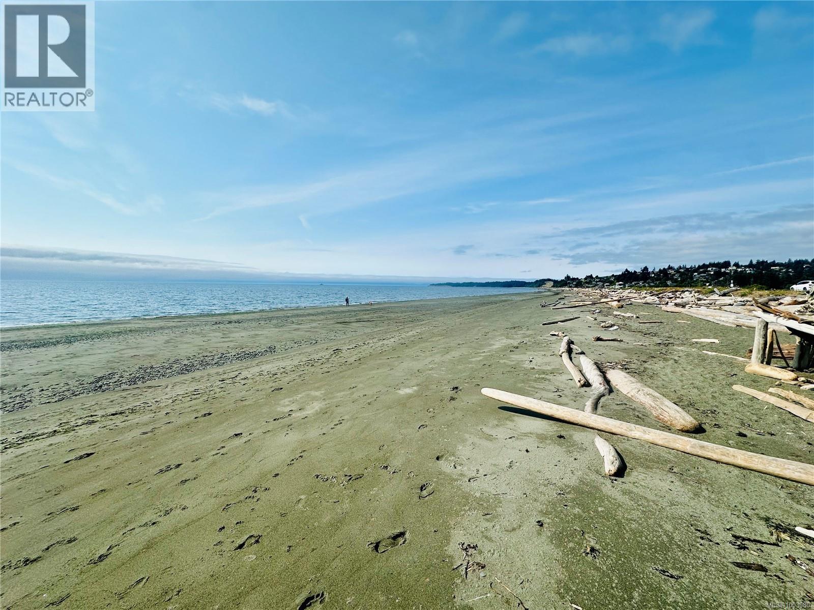 Photo 57 of 3507 Aloha Ave, Colwood BC
