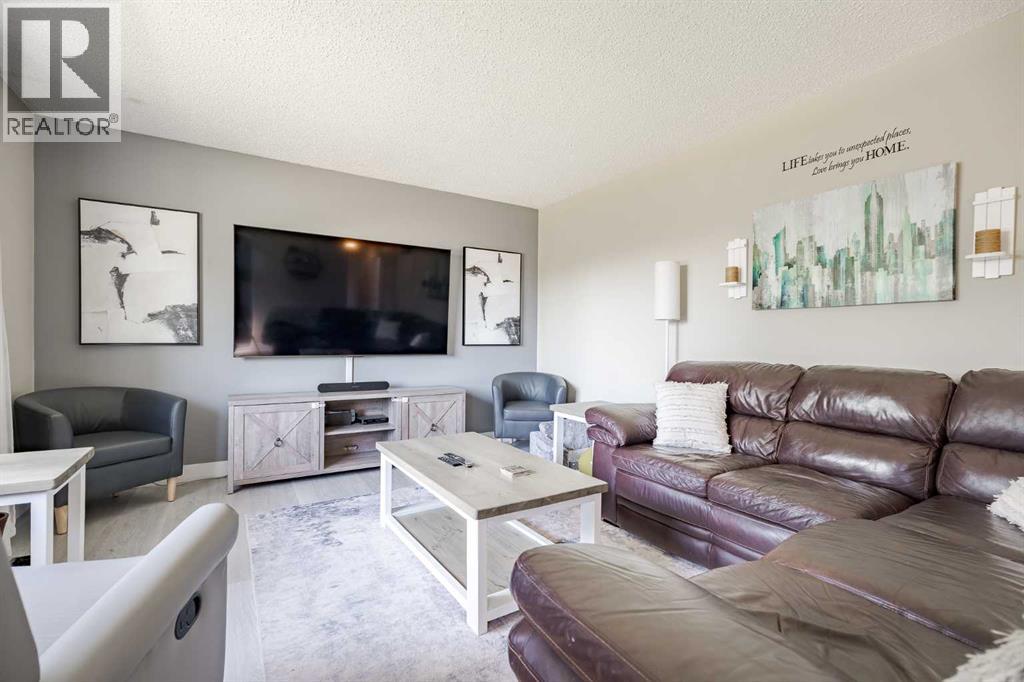 Single Family House Bungalow for Sale in   Street NE Thorncliffe Calgary 