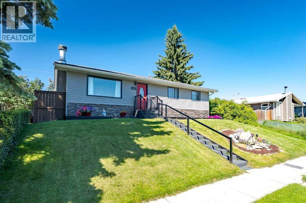 Single Family House Bungalow for Sale in   Street NE Thorncliffe Calgary 