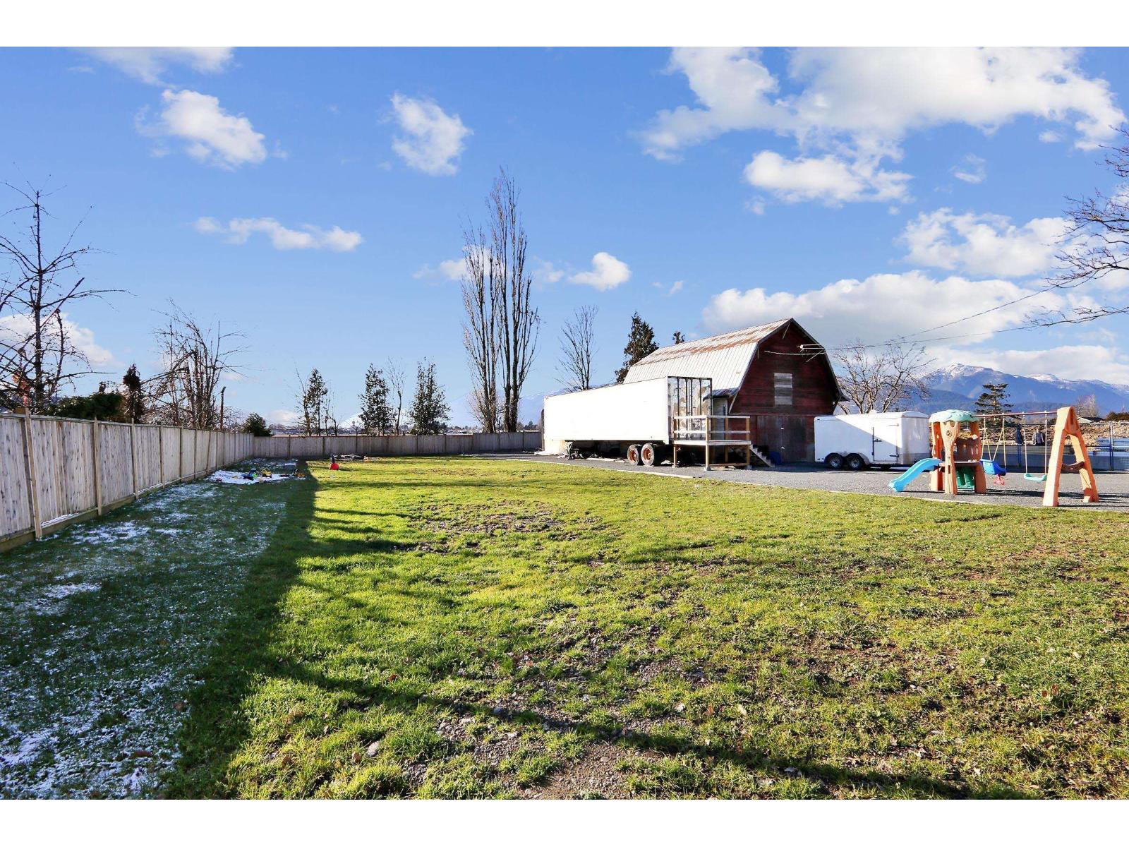 Photo 12 of 8875 Prest Road East Chilliwack, Chilliwack BC