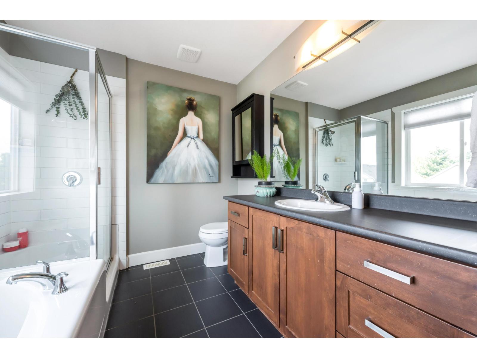Photo 21 of 21113 79 A Avenue, Langley BC