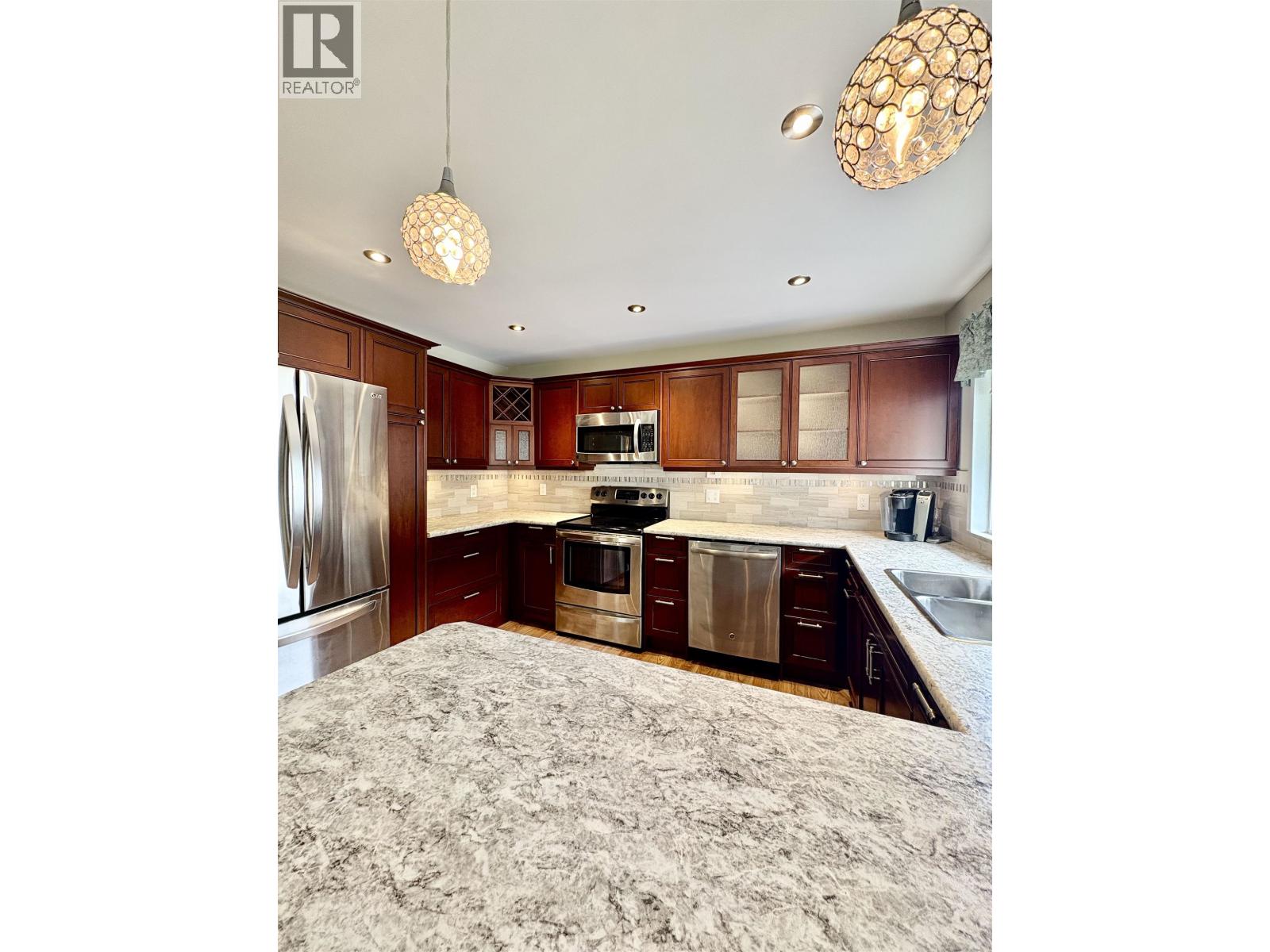 1407 RAVEN Street, Stewart