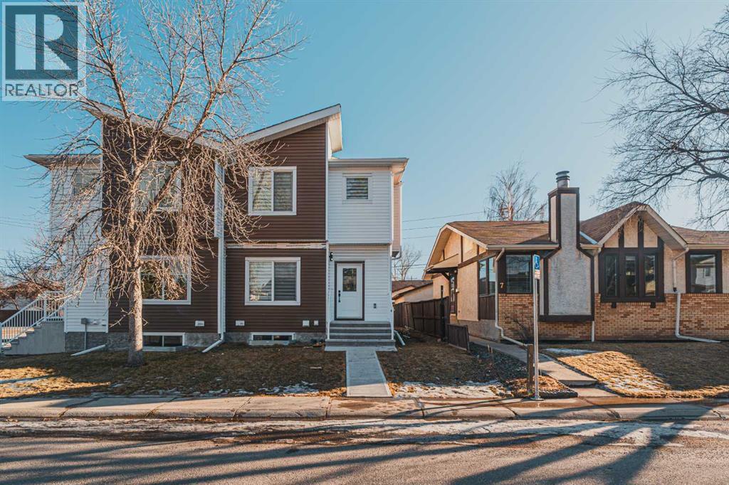 Single Family House for Sale in  Templemont Way NE Temple Calgary 
