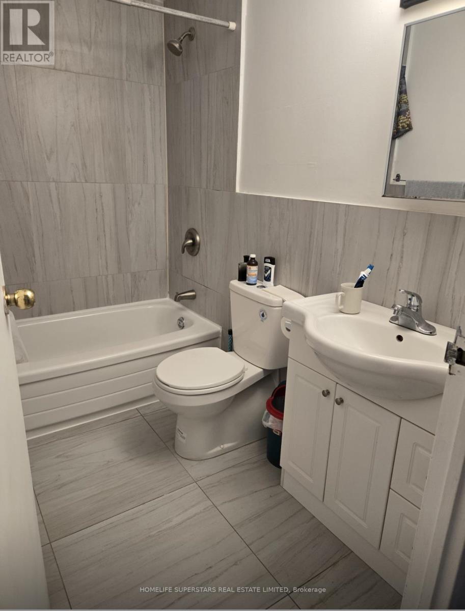Photo 6 of 2302 8960 Jane Street, Vaughan ON