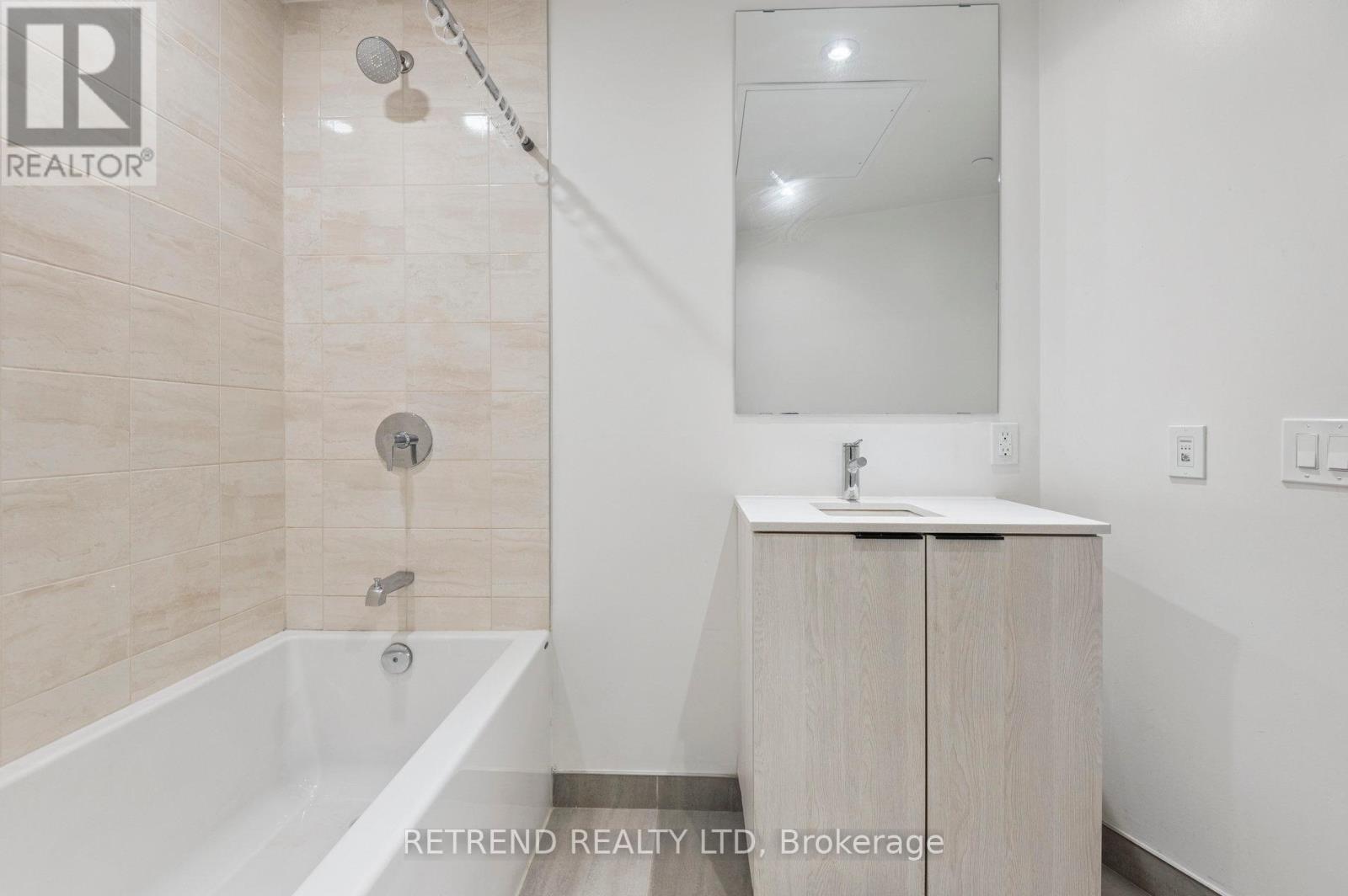 Photo 18 of 1206 50 Power Street, Toronto ON
