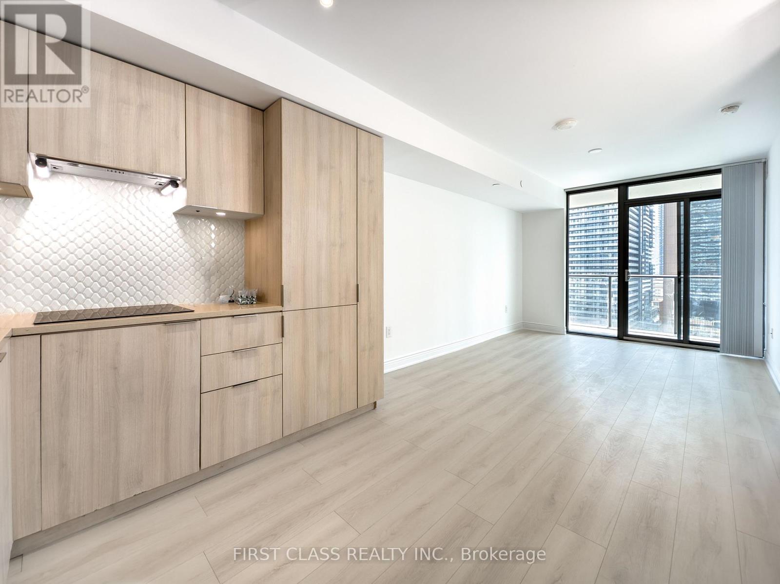 Photo 10 of 1404 11 Wellesley Street W, Toronto ON