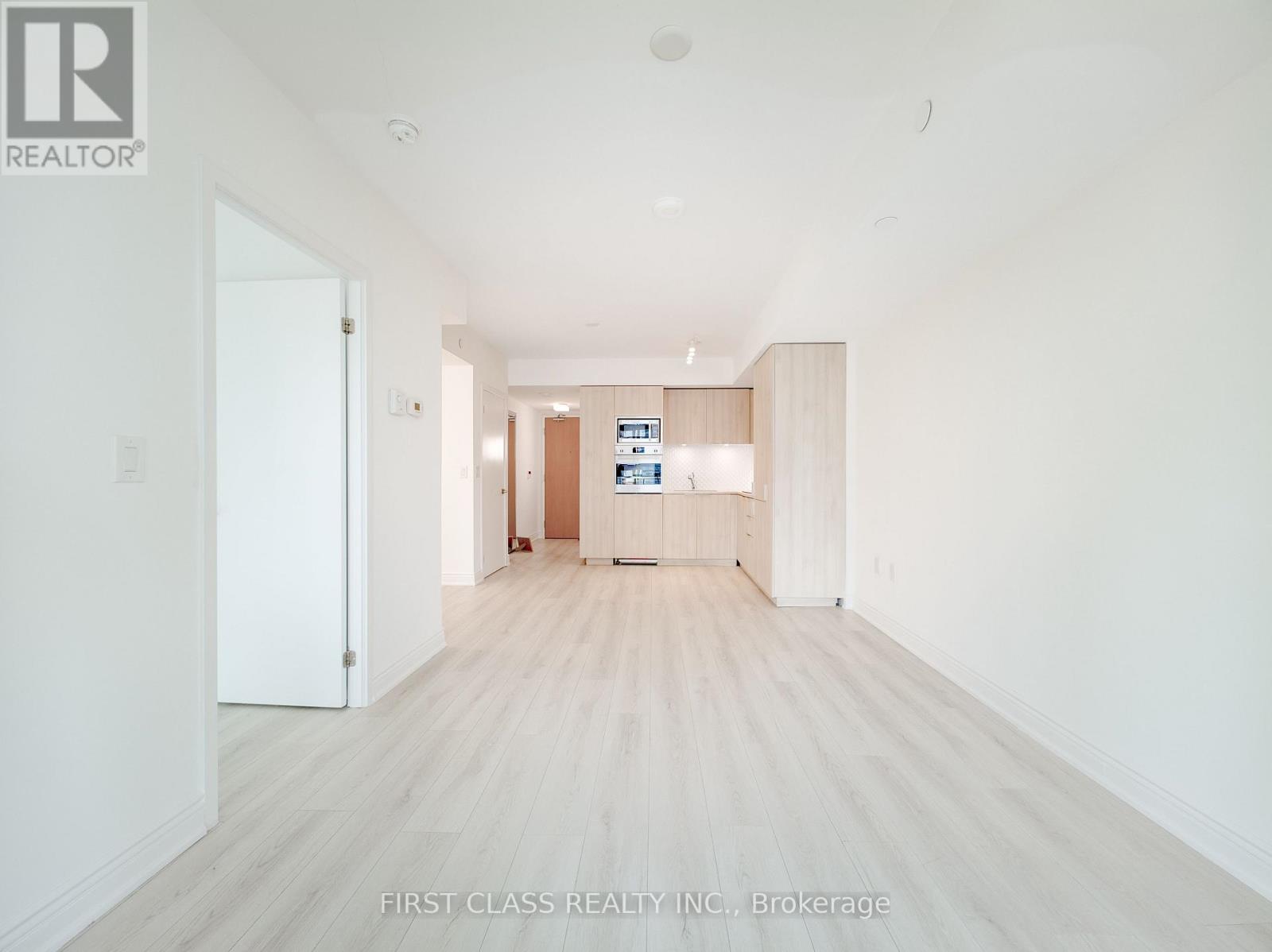 Photo 14 of 1404 11 Wellesley Street W, Toronto ON