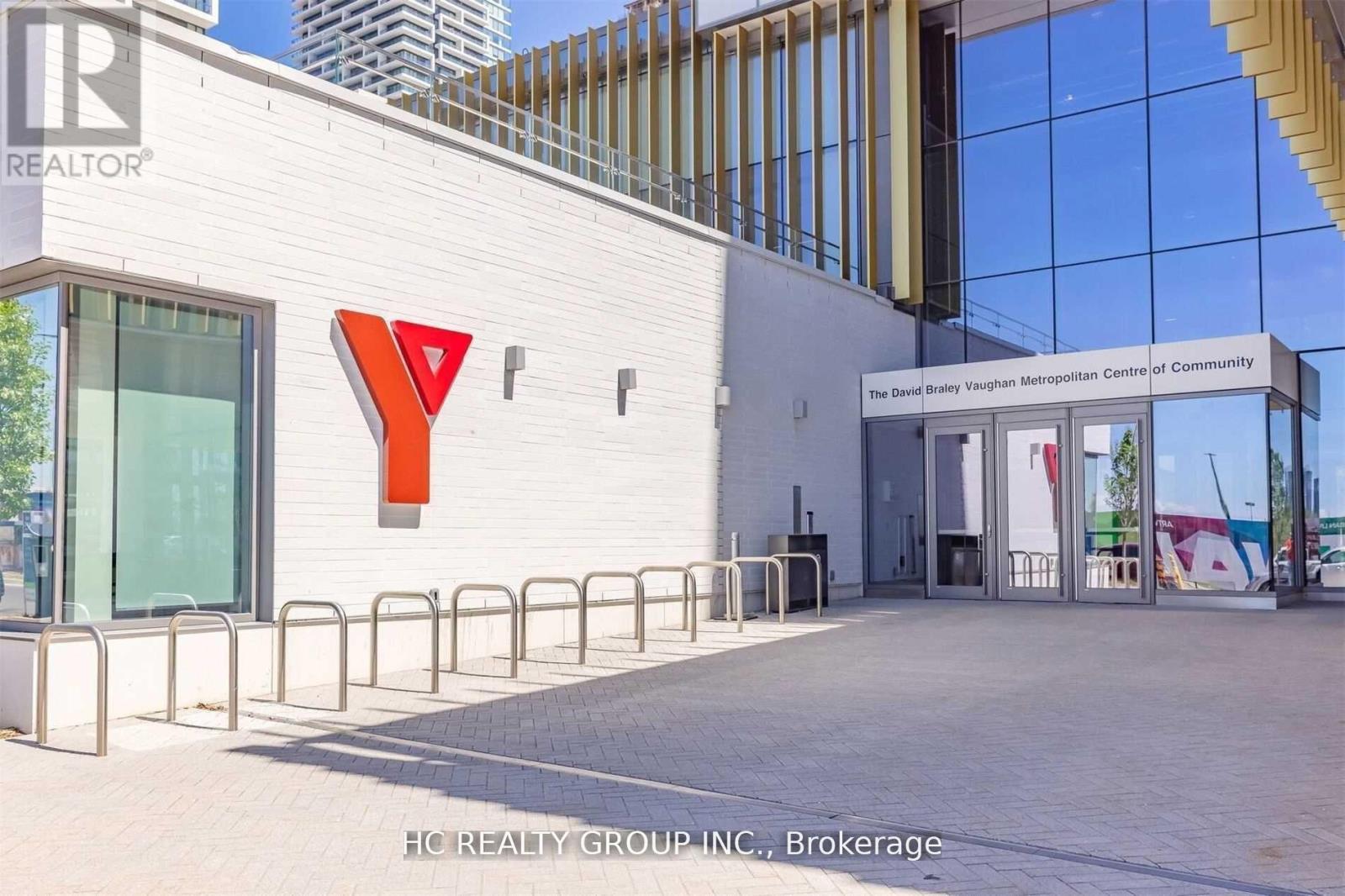 Photo 11 of 5607 898 Portage Parkway, Vaughan ON