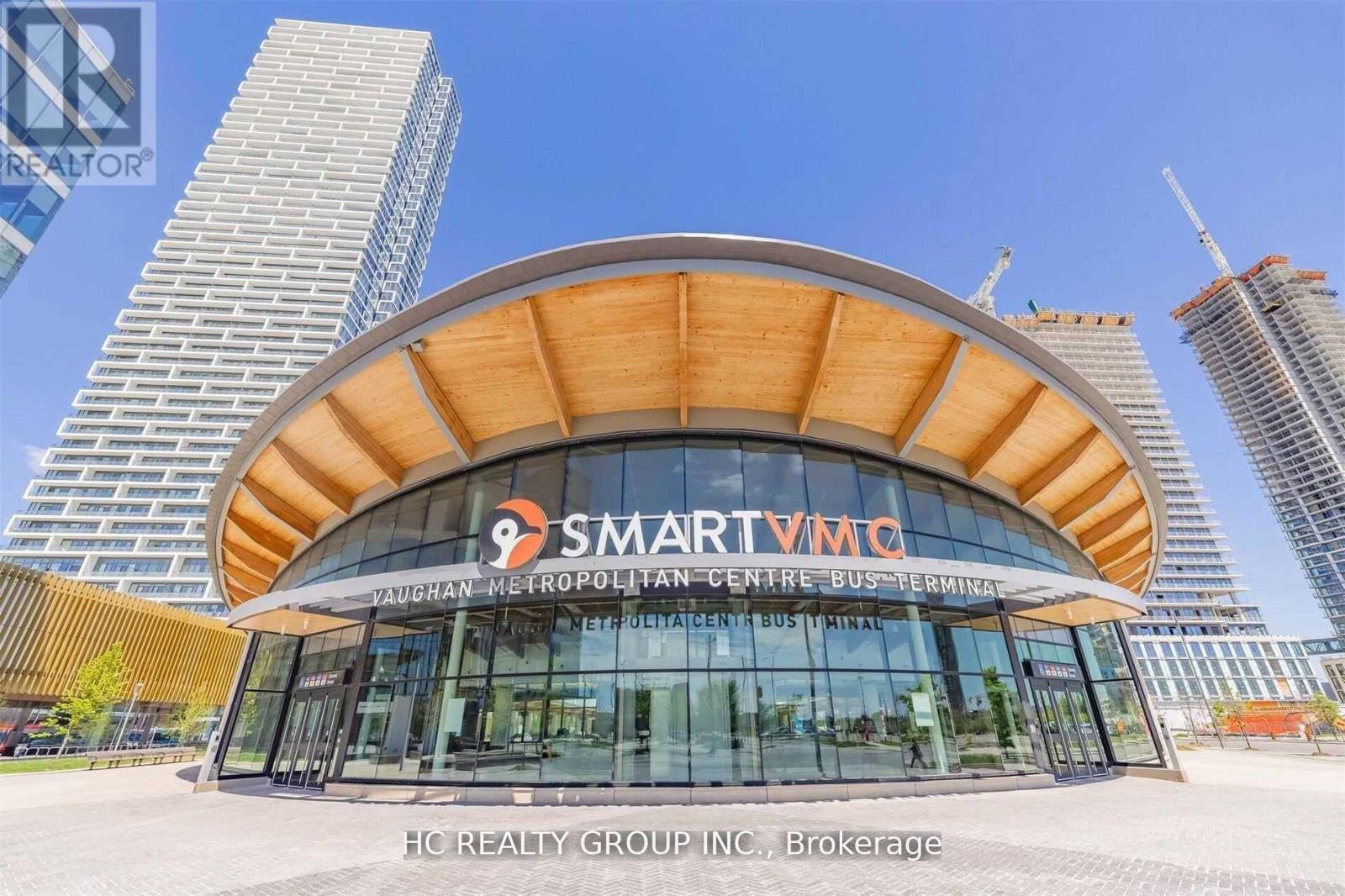 Photo 16 of 5607 898 Portage Parkway, Vaughan ON
