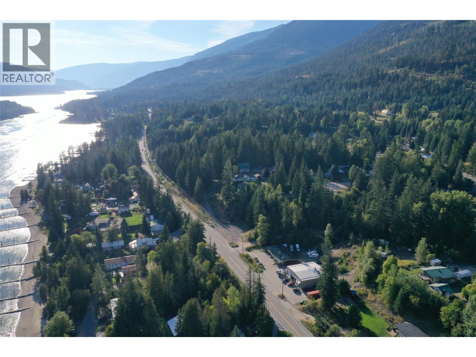Other for Sale in Balfour – 7699 3A Highway, Balfour - Image 16