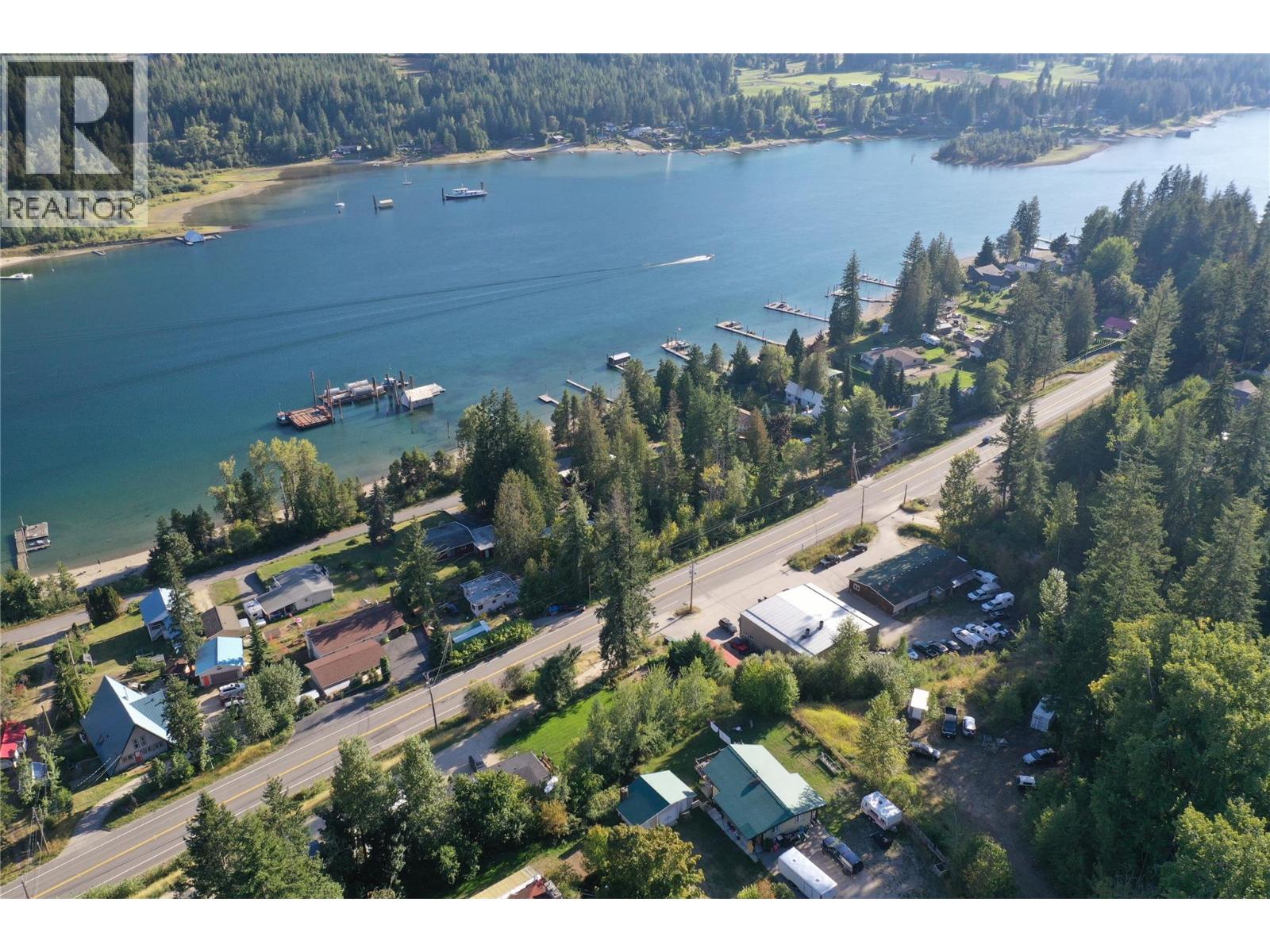 Other for Sale in Balfour – 7699 3A Highway, Balfour - Image 17