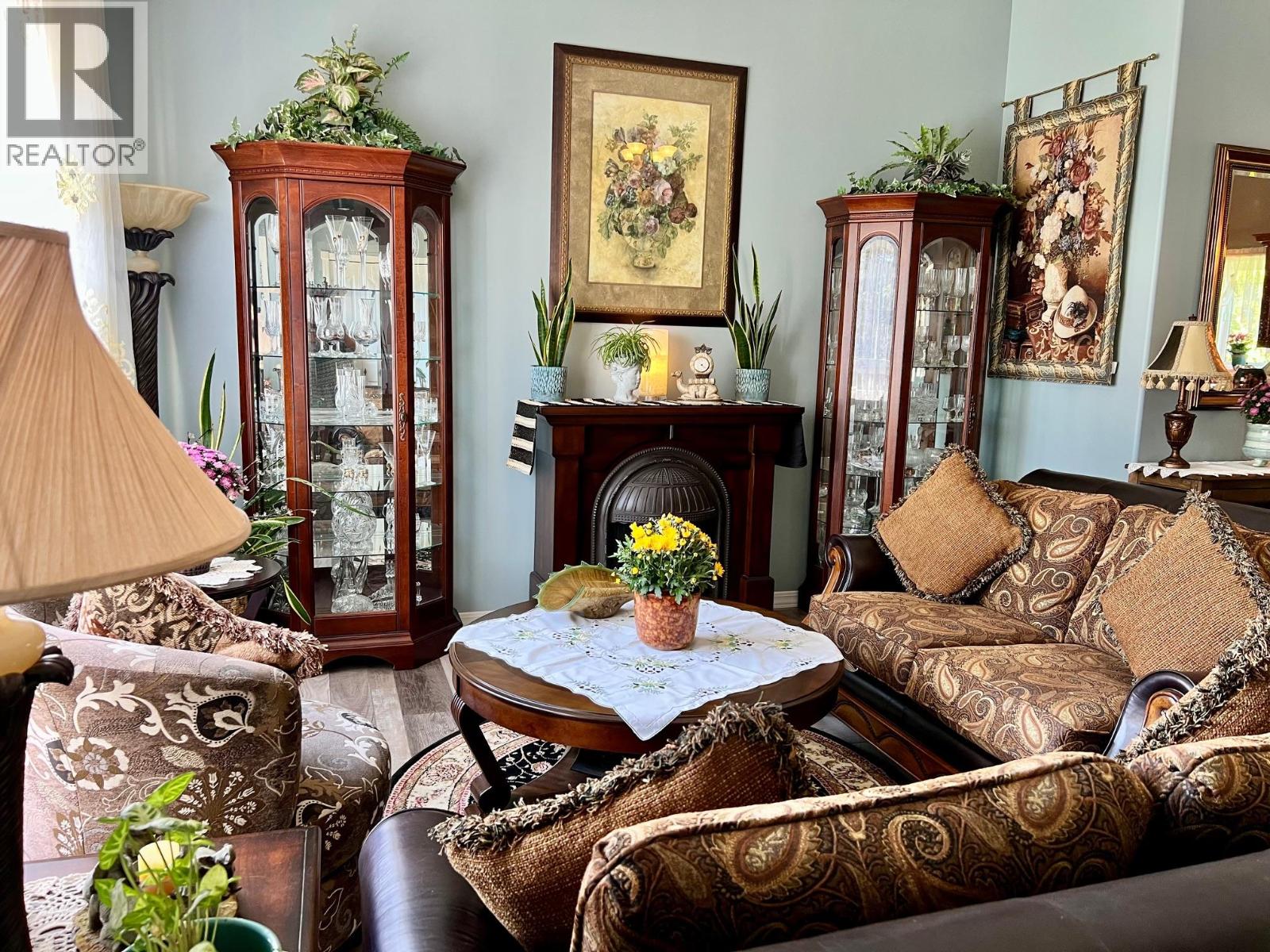 515F 20th Avenue S, Creston