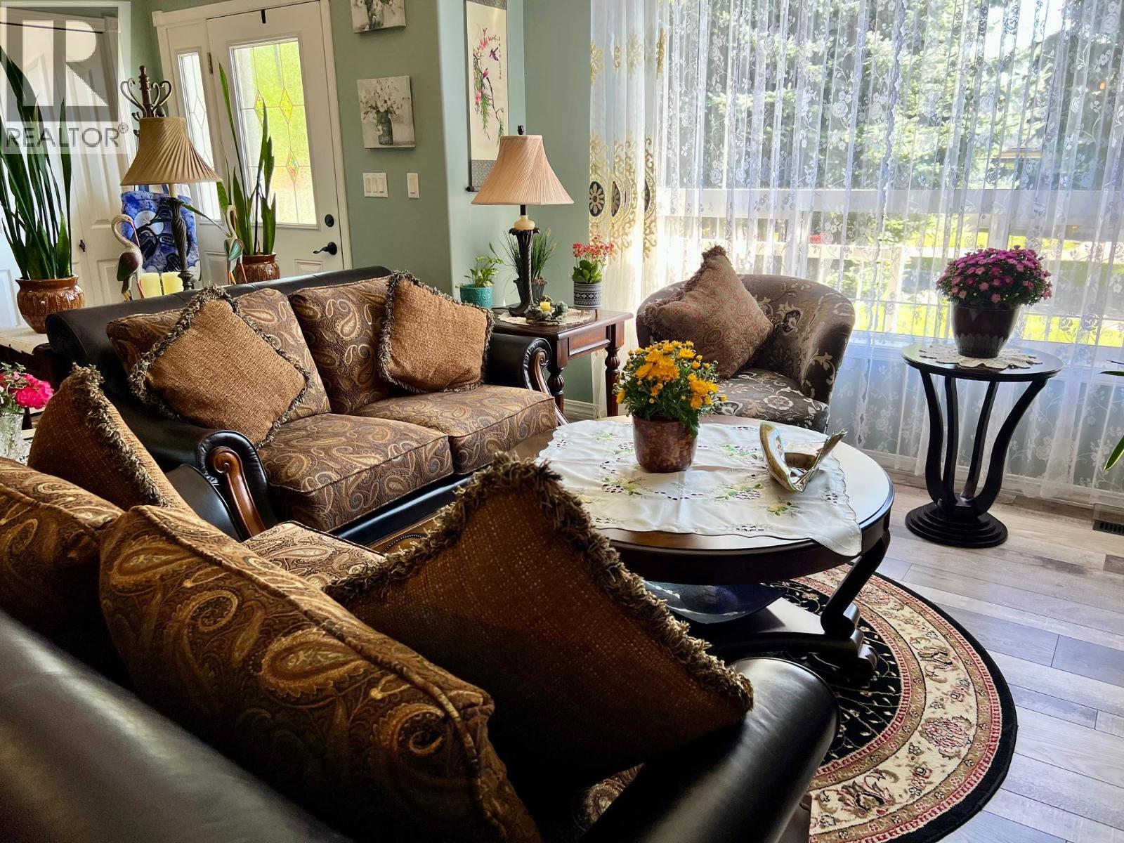 515F 20th Avenue S, Creston