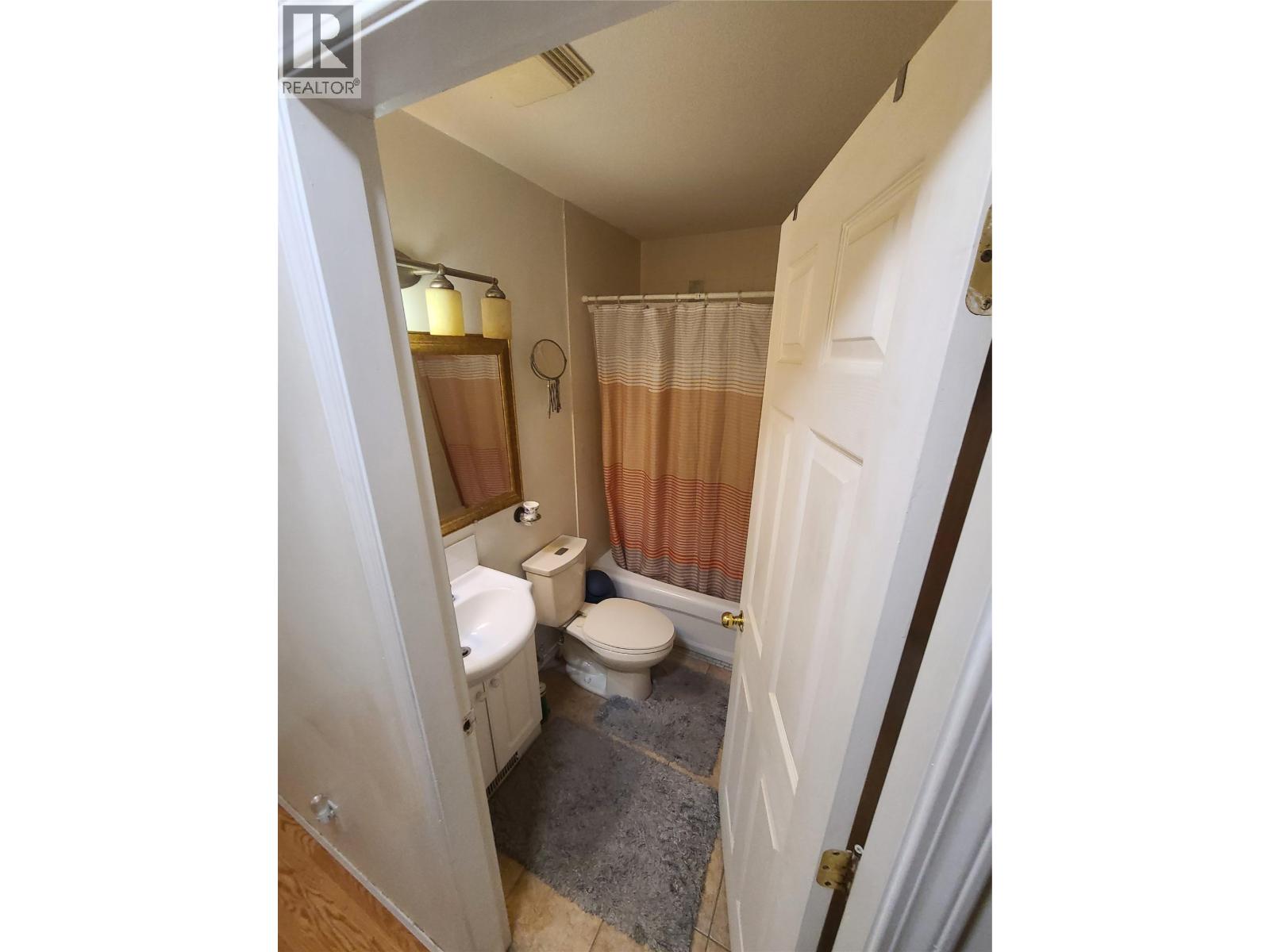 107 335 33 Highway East, Kelowna