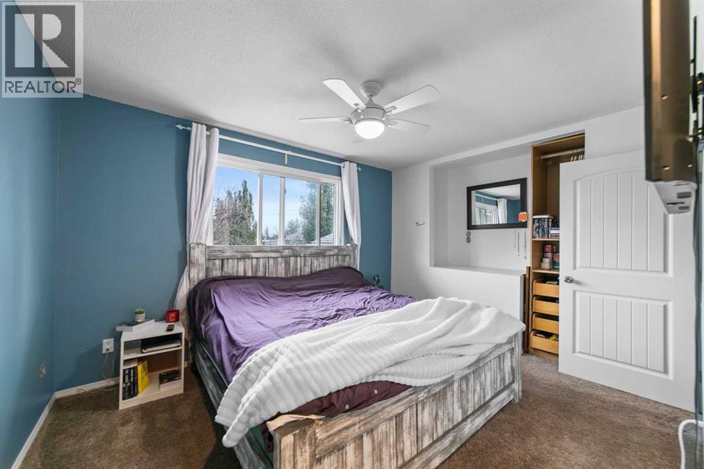 Photo 16 of 4926 47 Street, Killam AB