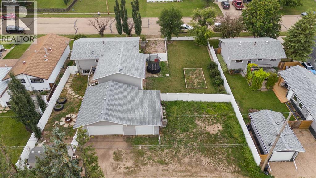 Photo 35 of 4926 47 Street, Killam AB