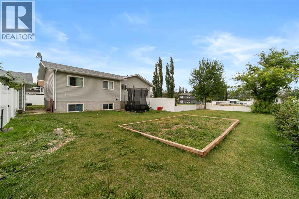 Photo 30 of 4926 47 Street, Killam AB
