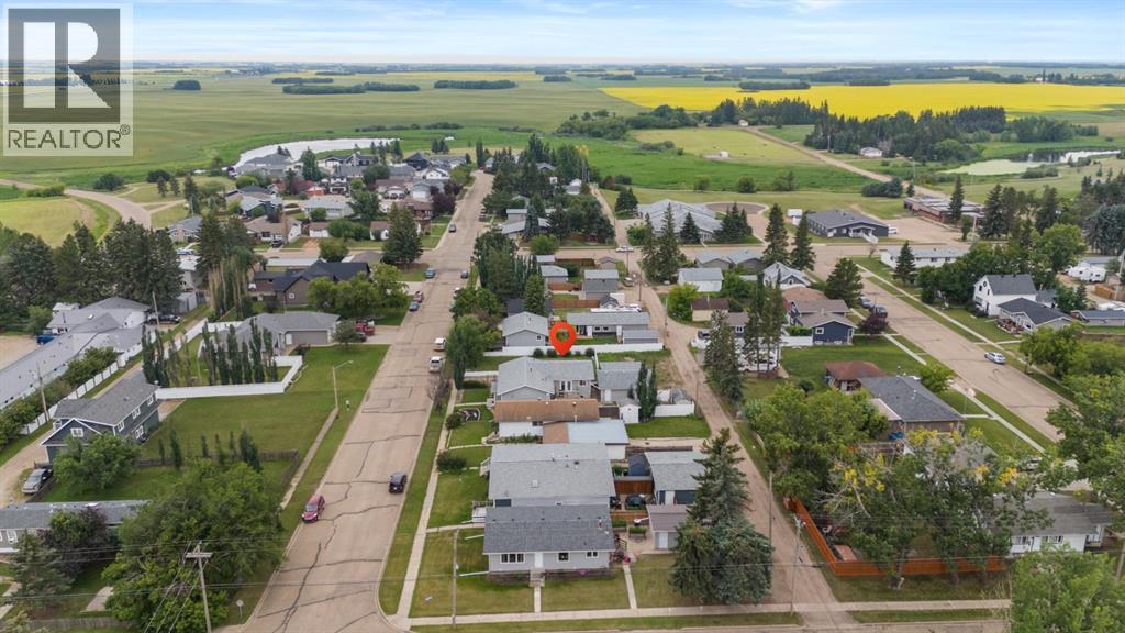 Photo 37 of 4926 47 Street, Killam AB